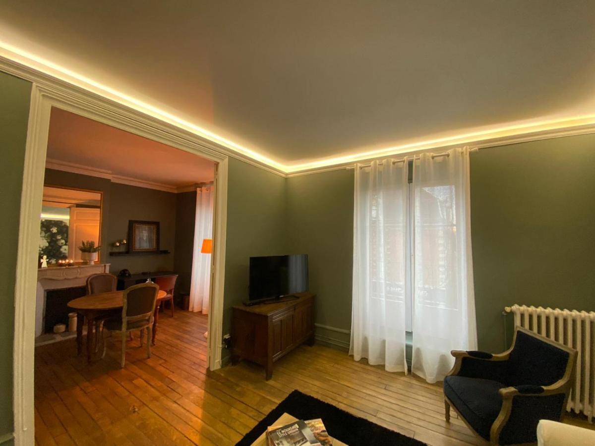 Les Bc Bg Apartment Charleville-Mezieres Exterior photo